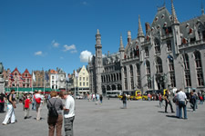 La place centrale de Bruges