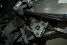 L'amortisseur d'origine : ancrage bas