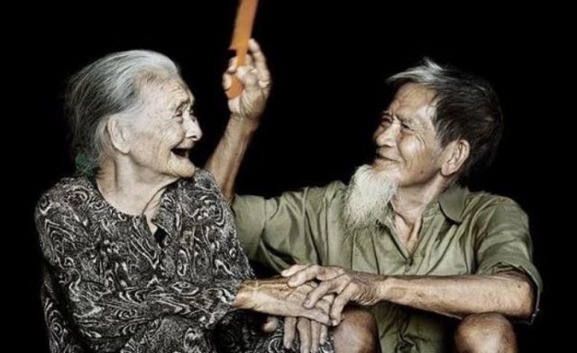 Thông điệp đằng sau giấc nằm mơ thấy ông bà đã mất là gì?