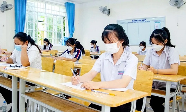 Nằm mơ đi thi đánh số mấy? Nằm mơ đi thi đánh số mấy?