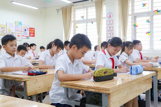 Giải đáp mơ thấy đi học đánh con gì Giải đáp mơ thấy đi học đánh con gì
