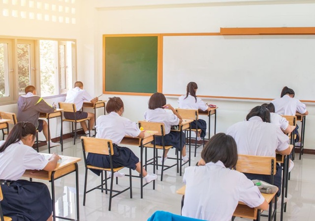 Luận giải giấc mơ thấy đi thi học sinh giỏi Luận giải giấc mơ thấy đi thi học sinh giỏi